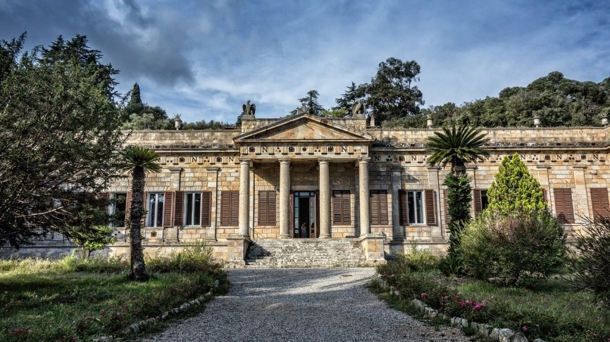 home-napoleon-3845379_1280
