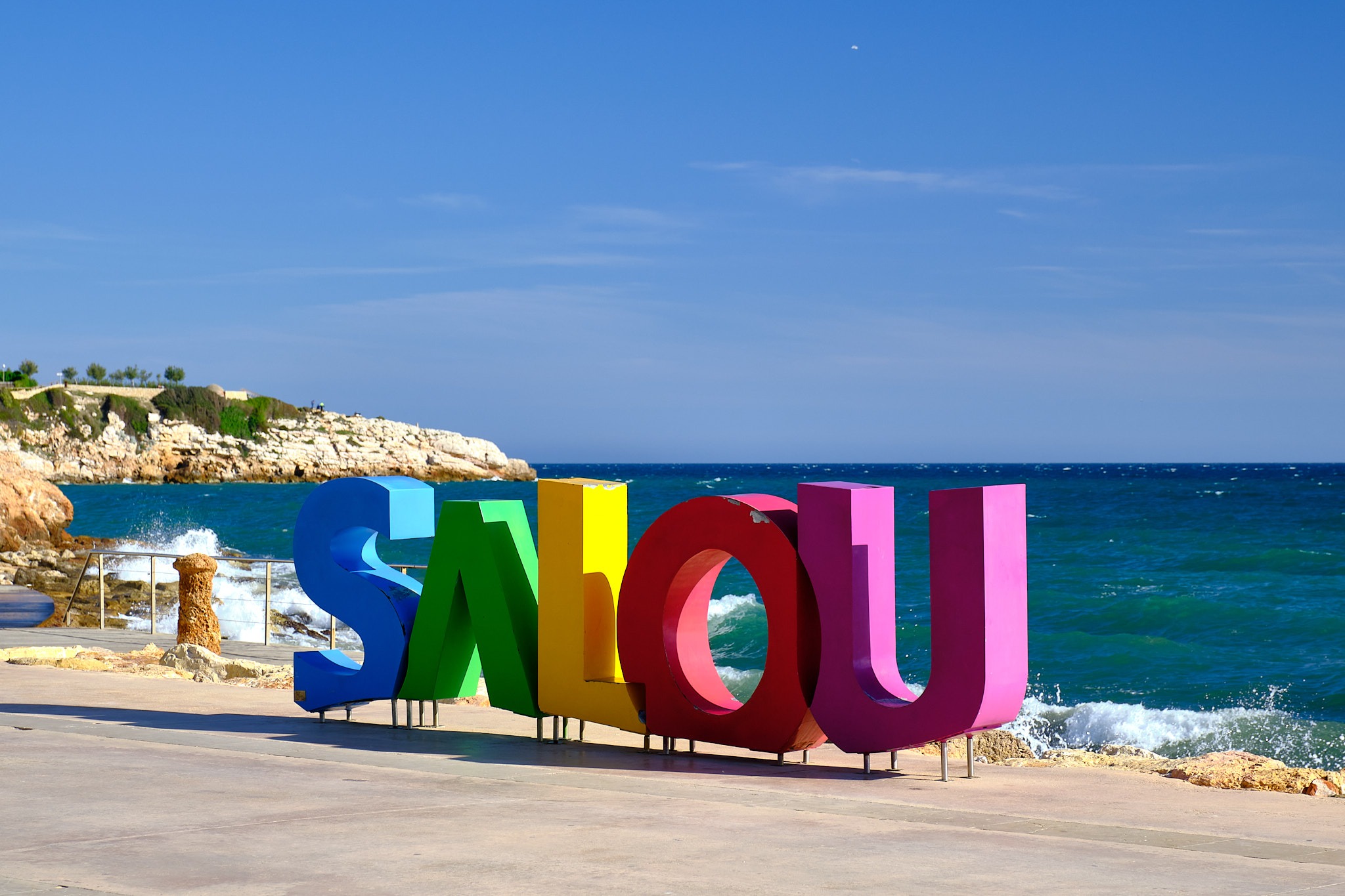 39.Salou Landmark_Pilons