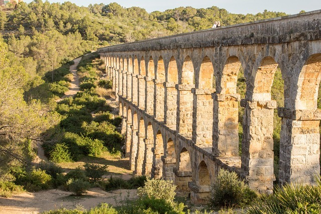 aqueduct-4389451_640