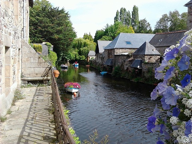 pontrieux-93227_640
