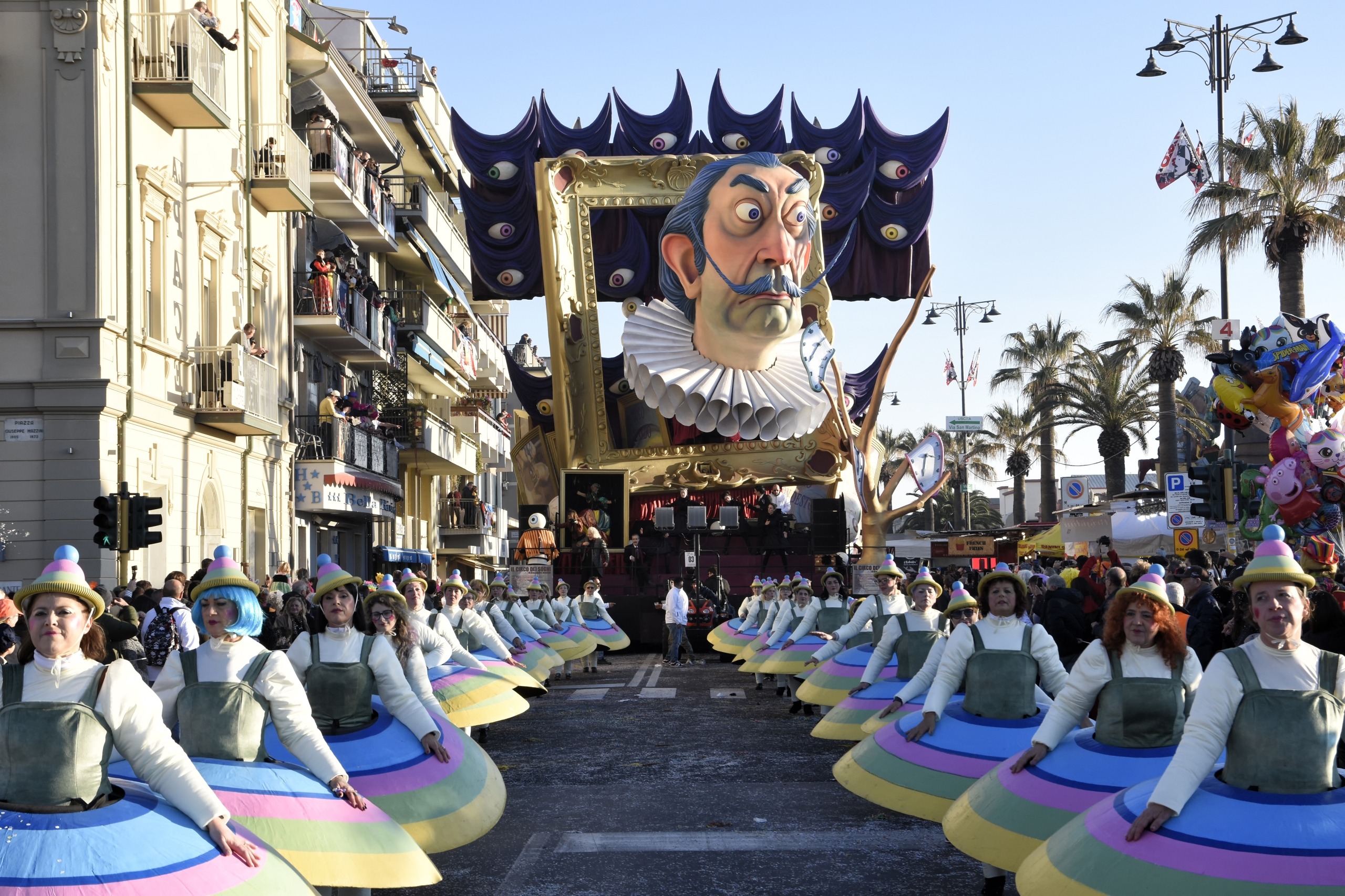 carnevale-di-viareggio-foto-archivio-fondazione-carnevale-8