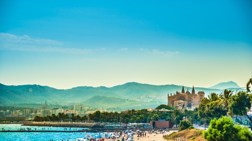 shutterstock_348440033