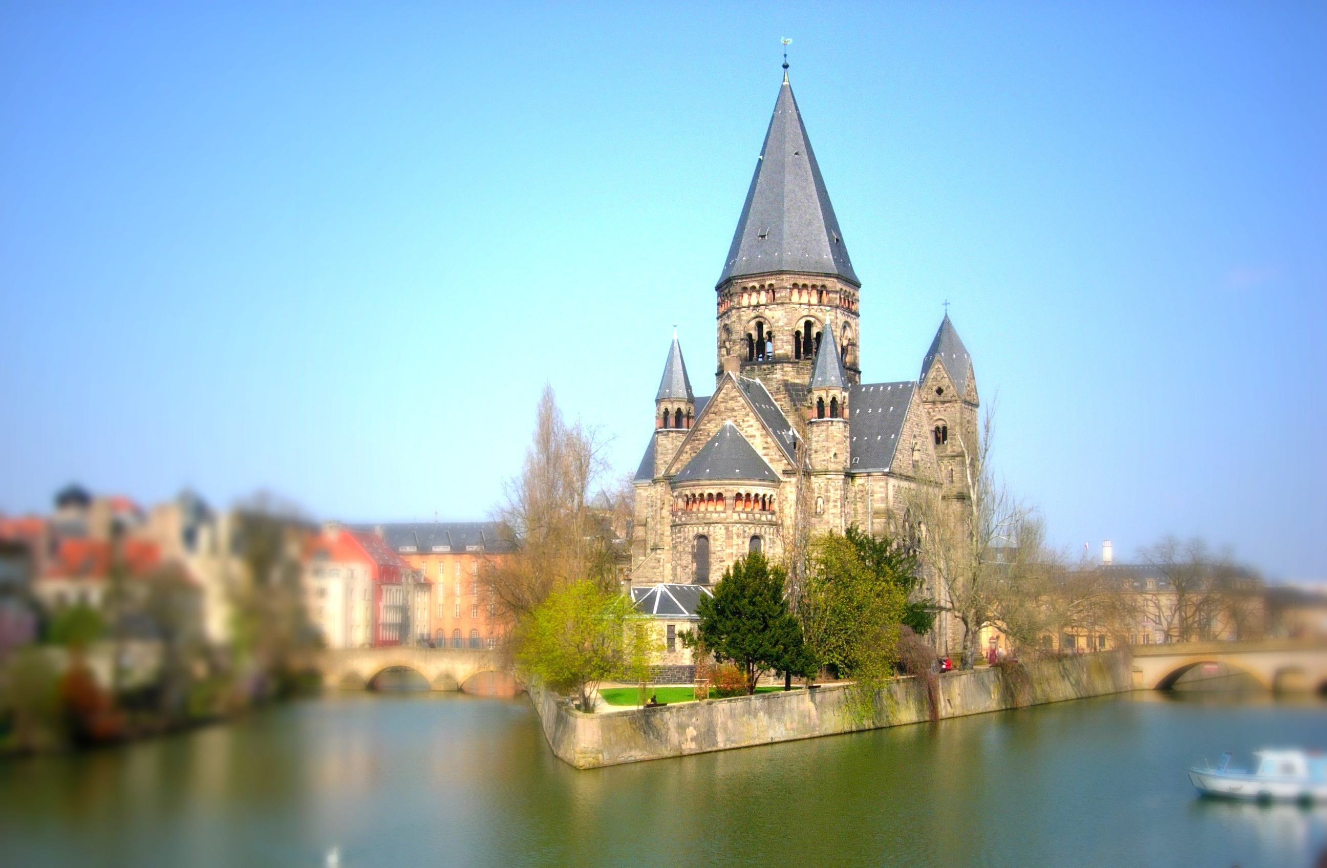 AU PAYS DES 3 FRONTI&#200;RES : LORRAINE, ALLEMAGNE, LUXEMBOURG