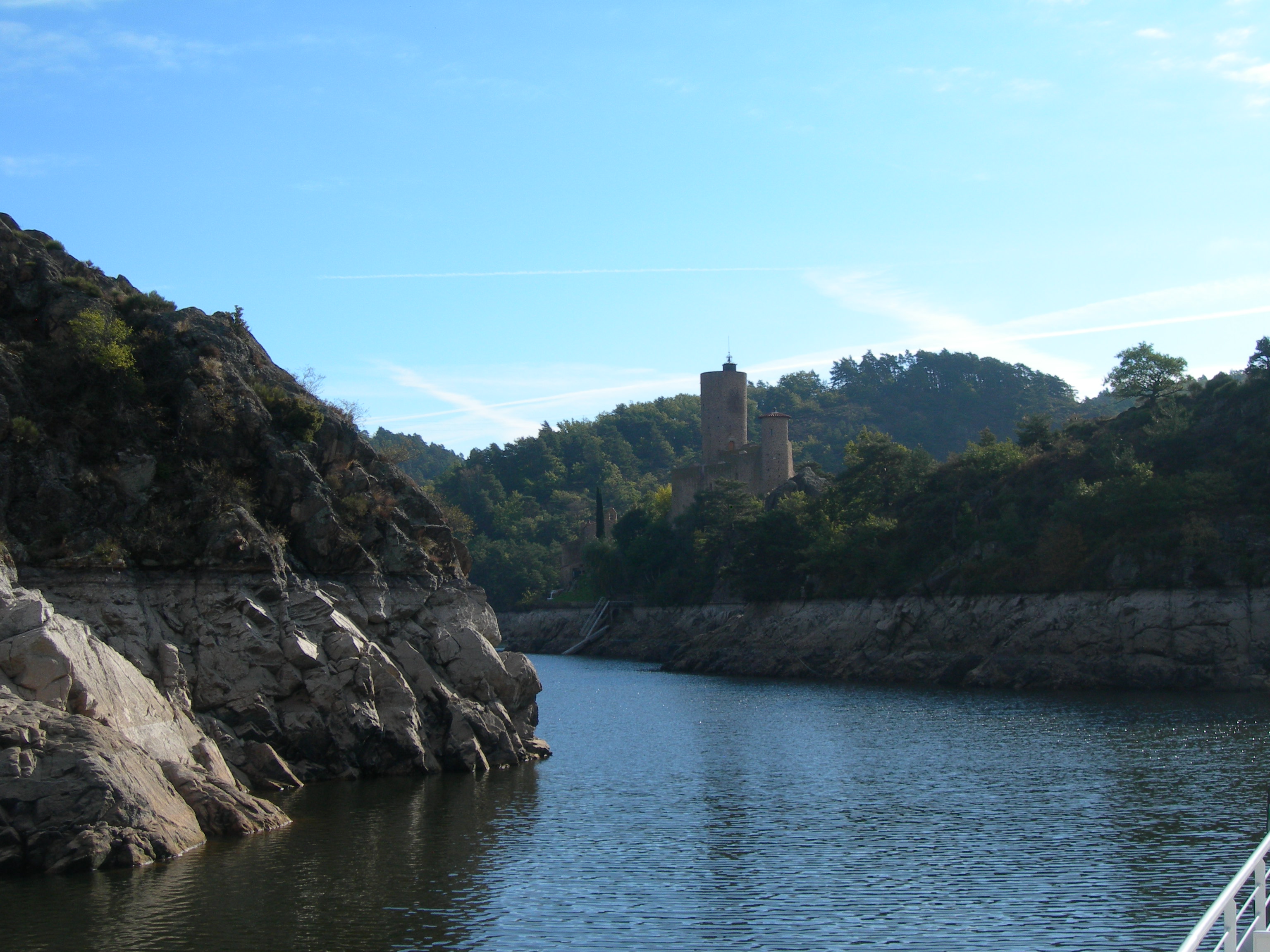 JOURNEE CROISIERE GORGES DE LA LOIRE ET CHOCOLATERIE